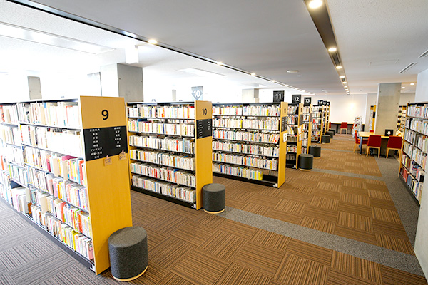写真：図書館
